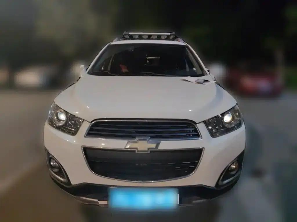 2015 Chevrolet Captiva 2.4L 4WD Flagship Edition 7-Seater — миниатюра 3