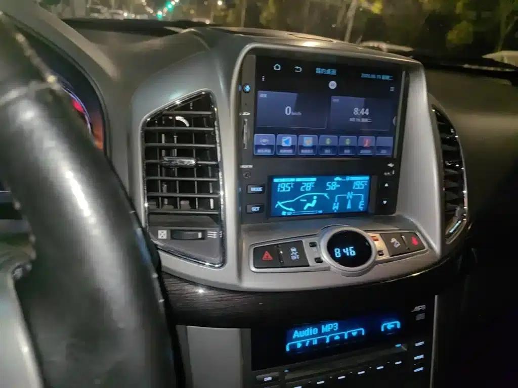 2015 Chevrolet Captiva 2.4L 4WD Flagship Edition 7-Seater — миниатюра 10