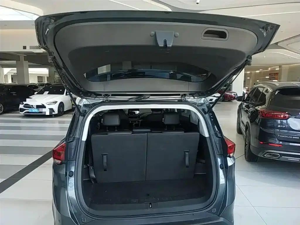 2019 Chevrolet Orlando Redline 530T Automatic Luxury Edition (5+2 models) China VI Emission Standard — миниатюра 19