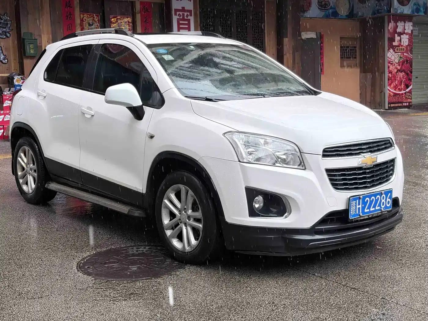 Chevrolet Trax 2016 1.4T Automatic 2WD Comfort Sunroof Edition — миниатюра 3