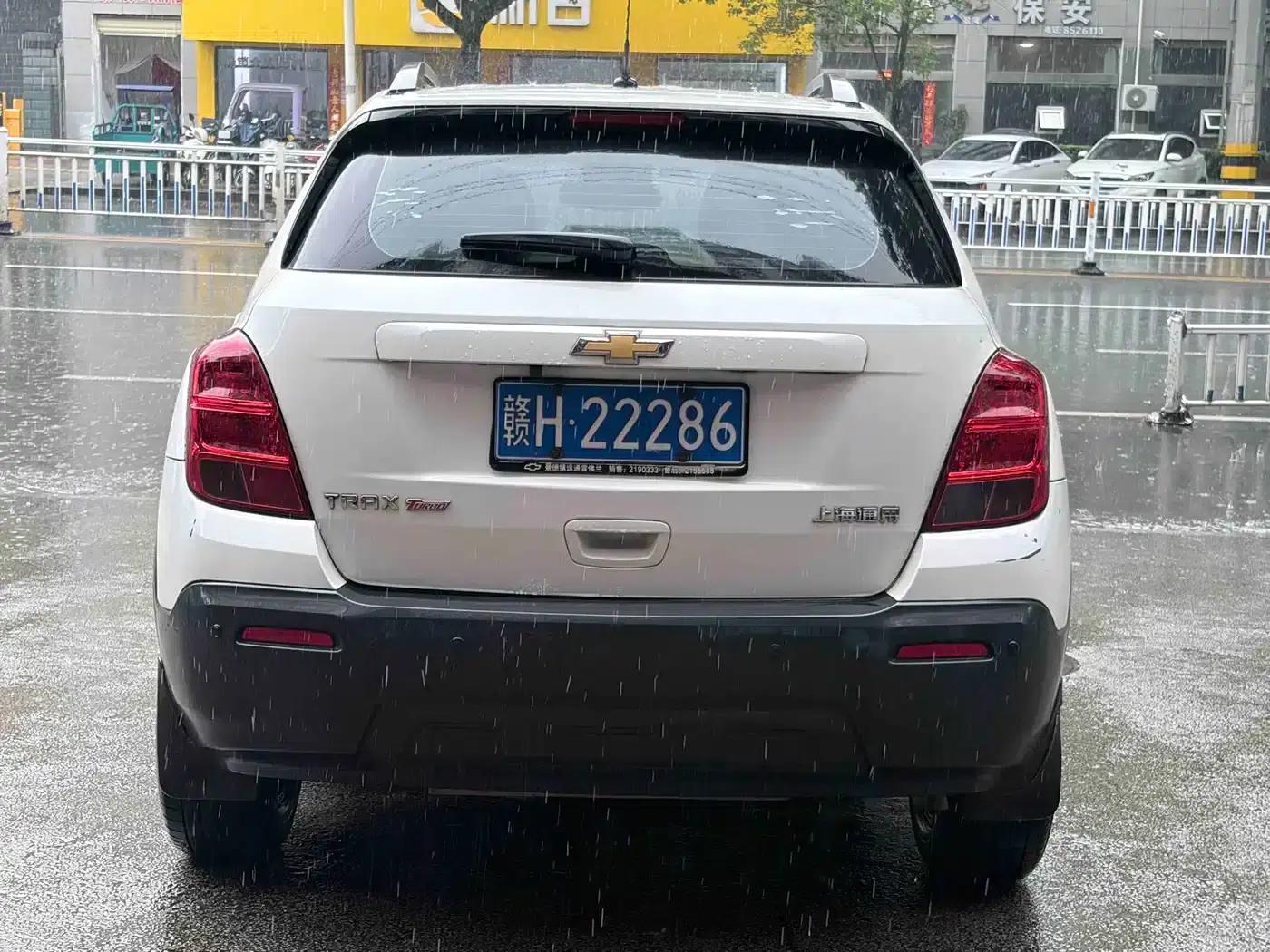Chevrolet Trax 2016 1.4T Automatic 2WD Comfort Sunroof Edition — миниатюра 6
