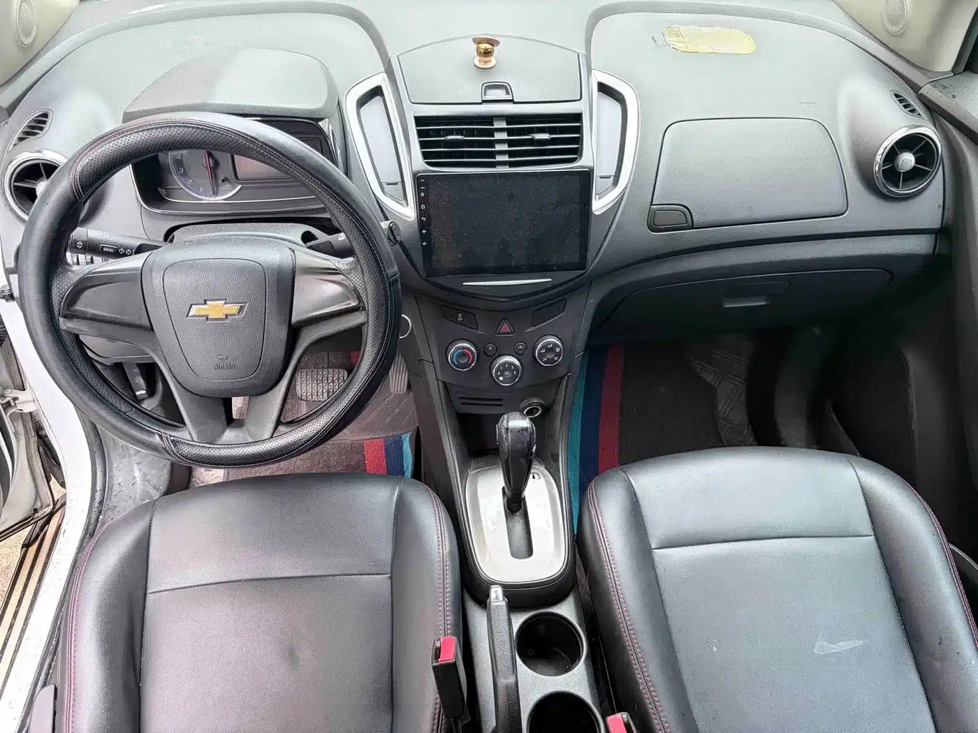 Chevrolet Trax 2016 1.4T Automatic 2WD Comfort Sunroof Edition — миниатюра 7