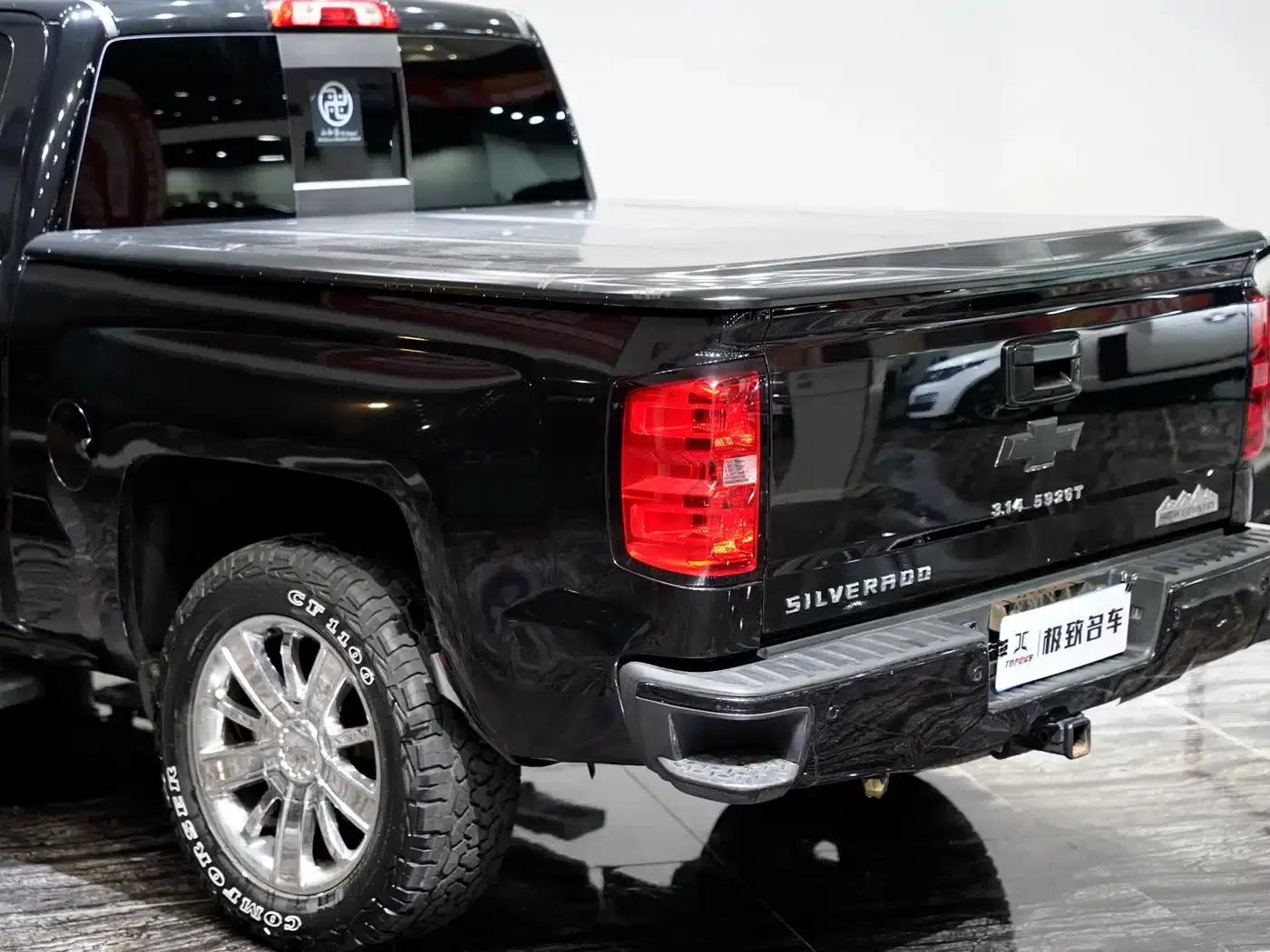 Silverado 2017 6.2L LTZ+ Z71 MidNight Phantom Edition — миниатюра 7