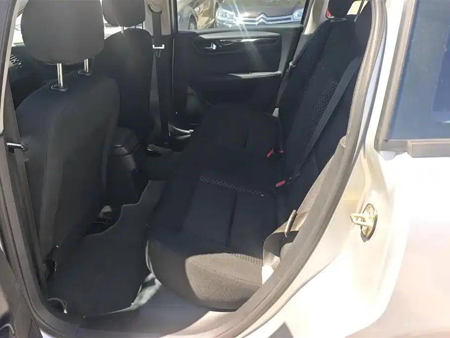 Citroën C4 2012 Sedan 2.0L Automatic Premium Edition — миниатюра 11