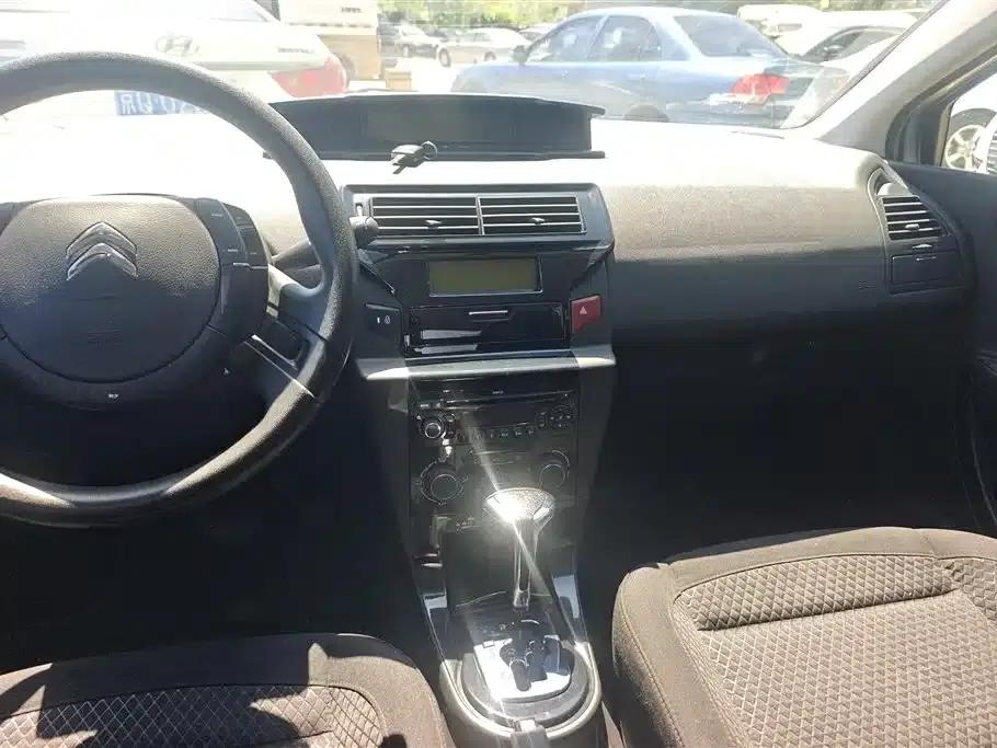 Citroën C4 2012 Sedan 2.0L Automatic Premium Edition — миниатюра 13