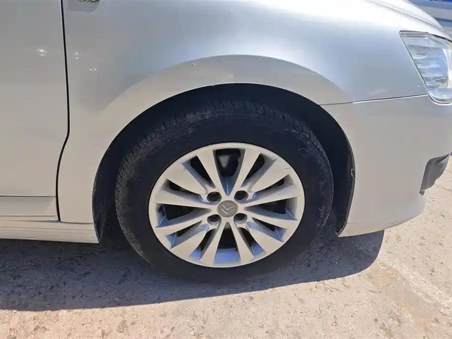 Citroën C4 2012 Sedan 2.0L Automatic Premium Edition — миниатюра 6