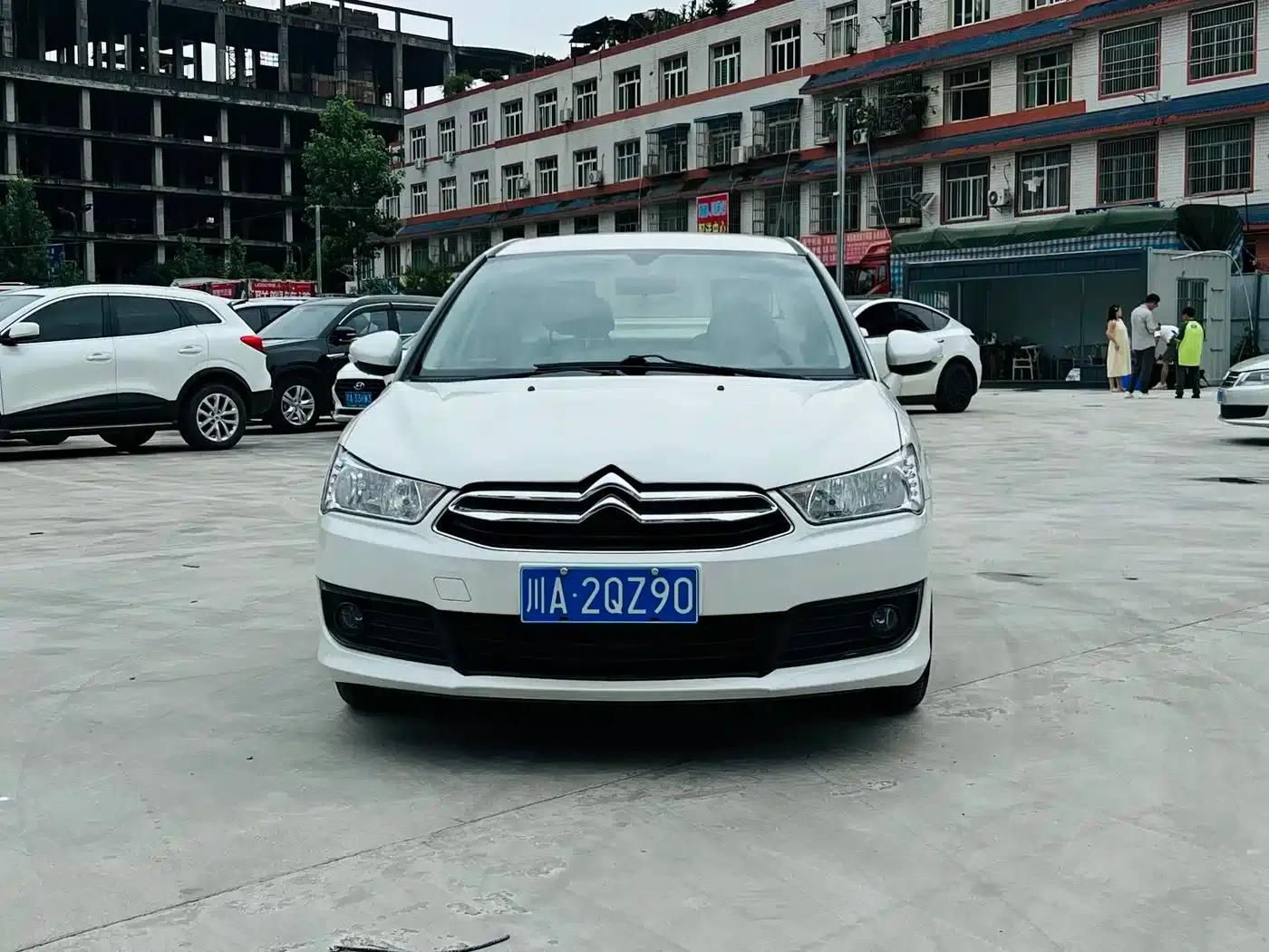 Citroën C4 2014 VTS 1.6L Manual Premium Edition — миниатюра 3
