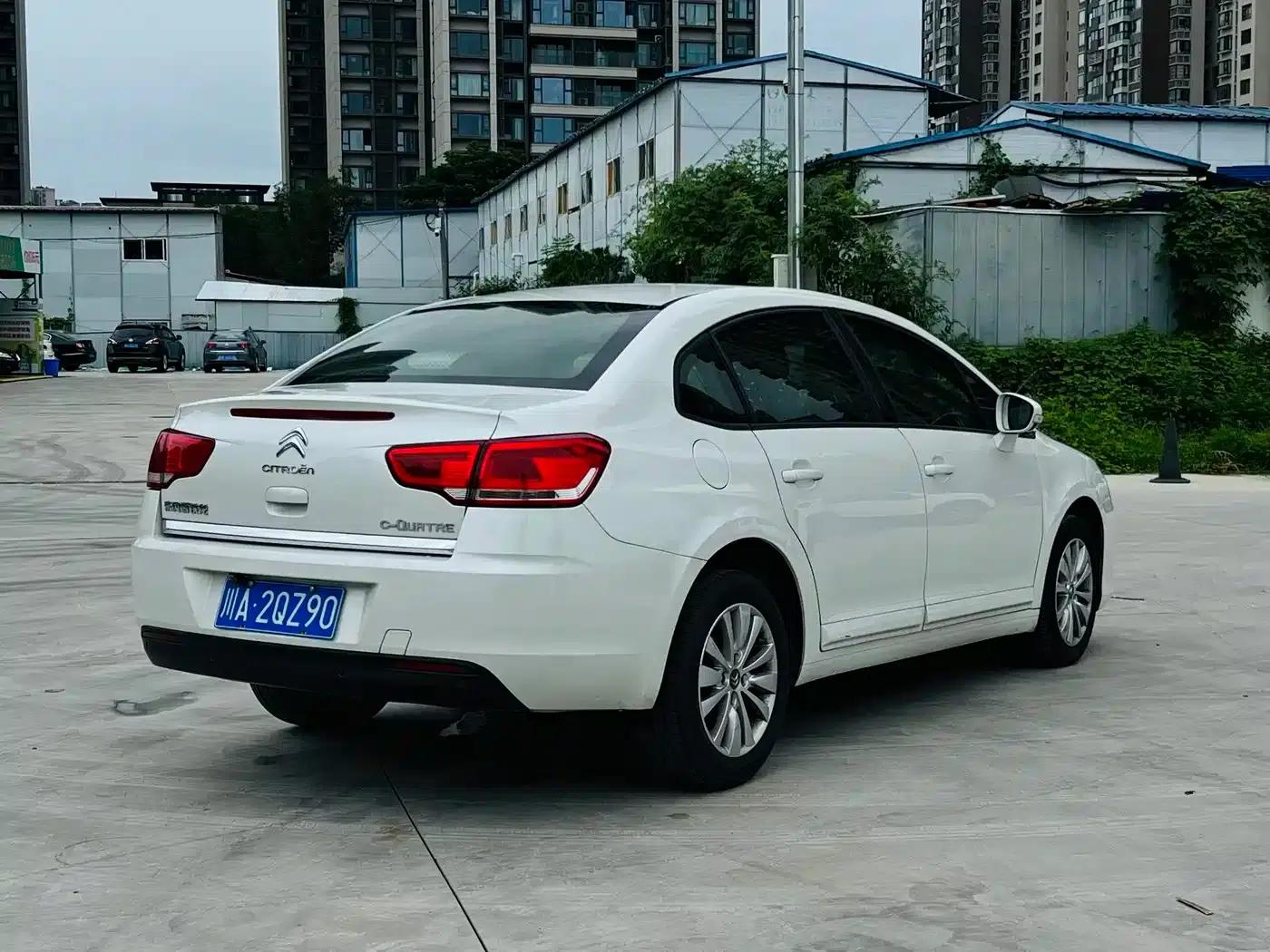 Citroën C4 2014 VTS 1.6L Manual Premium Edition — миниатюра 8