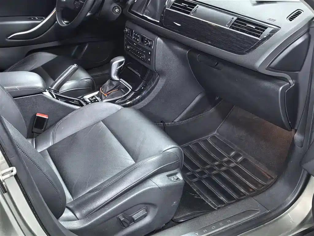 Citroën C5 2013 2.3L Automatic Premium Edition — миниатюра 13