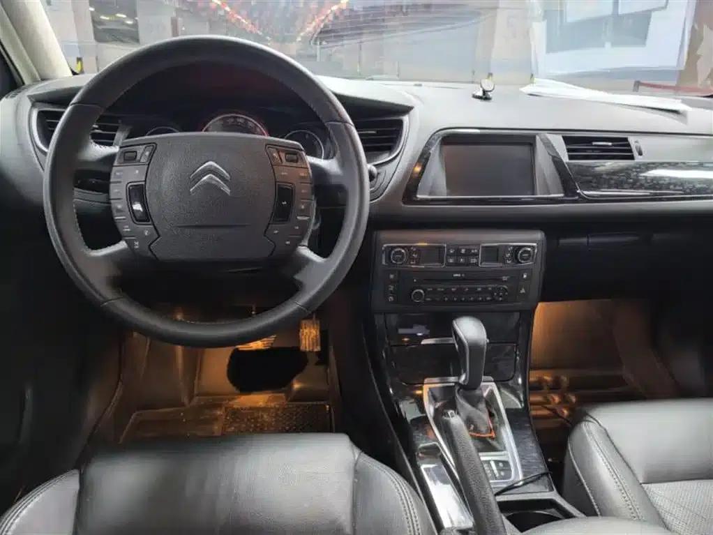 Citroën C5 2013 2.3L Automatic Premium Edition — миниатюра 9