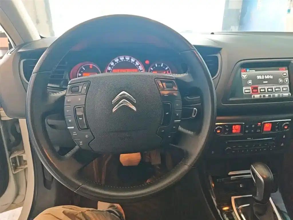 Citroën C5 2014 2.0L Automatic Premium Edition — миниатюра 11
