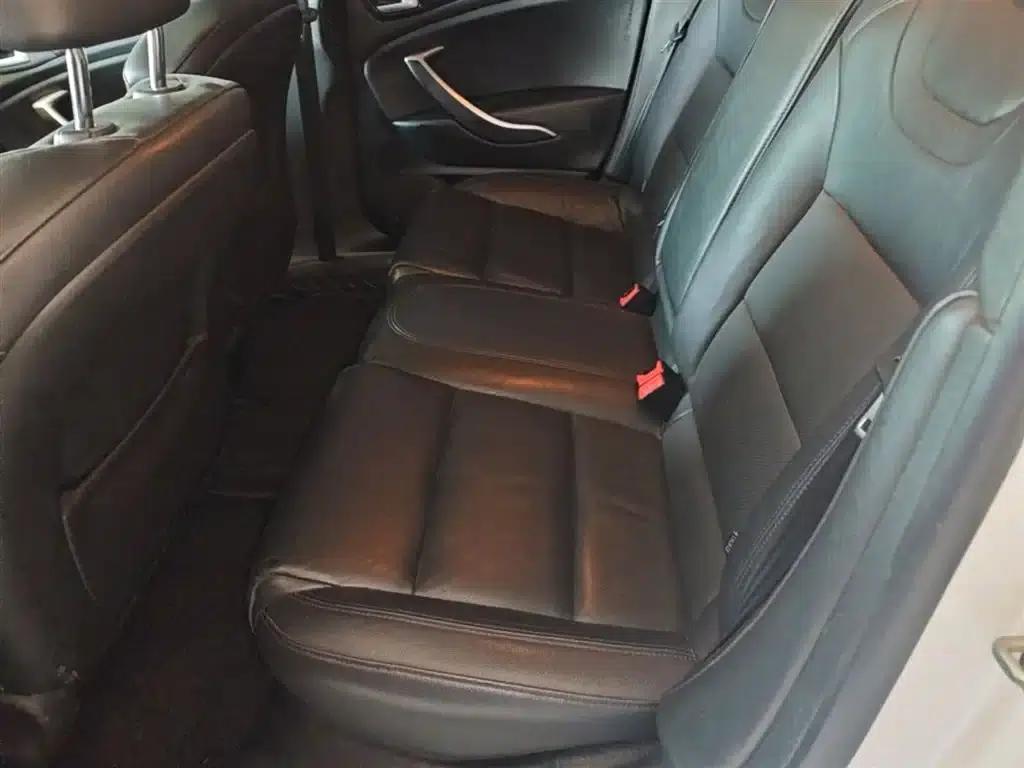 Citroën C5 2014 2.0L Automatic Premium Edition — миниатюра 17