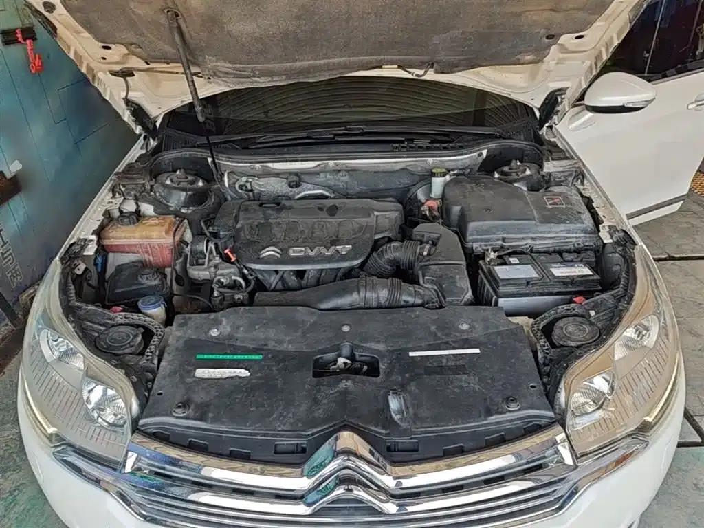 Citroën C5 2014 2.0L Automatic Premium Edition — миниатюра 20