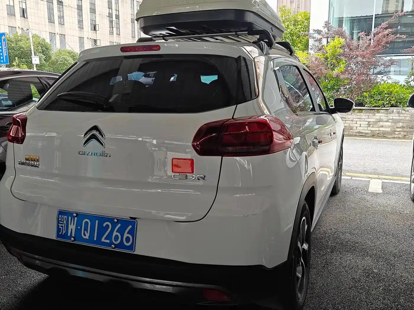 Citroën C3-XR 2021 190THP DCT Premium Edition — миниатюра 11