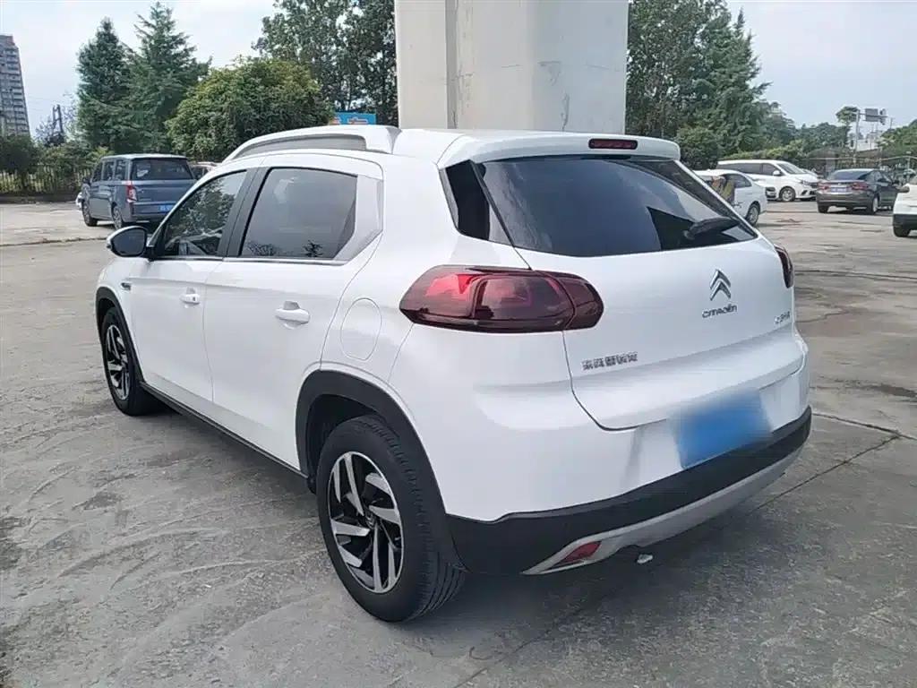 Citroën C3-XR 2015 1.6L Automatic Pioneer Edition — миниатюра 5