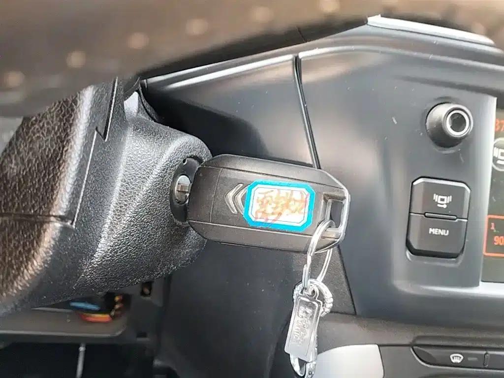 Citroën C3-XR 2015 1.6L Automatic Pioneer Edition — миниатюра 9