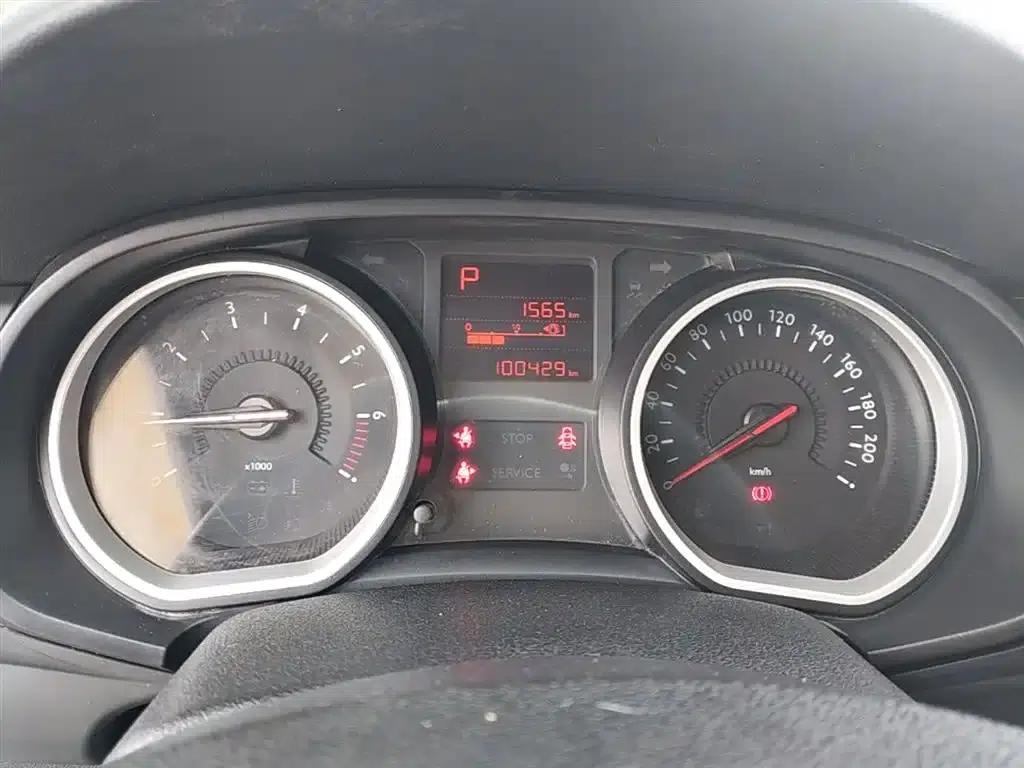 Citroën C3-XR 2018 1.6L Automatic Fashion Edition — миниатюра 12