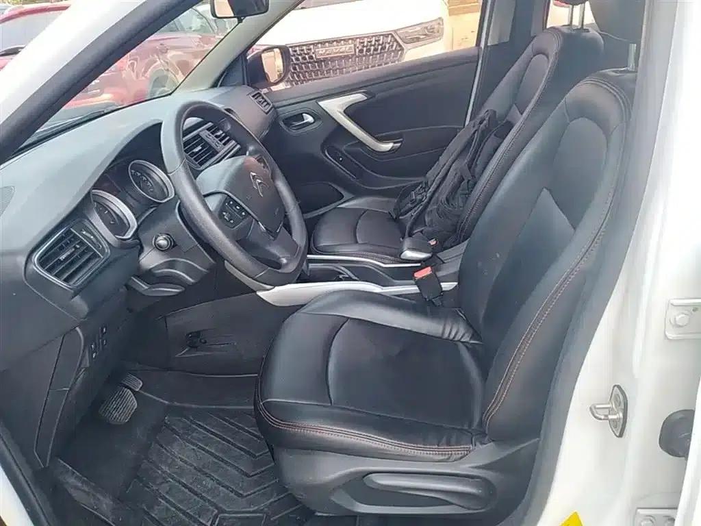Citroën C3-XR 2018 1.6L Automatic Fashion Edition — миниатюра 15
