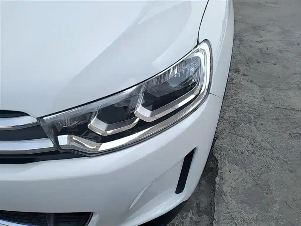 Citroën C3-XR 2018 1.6L Automatic Fashion Edition — миниатюра 24
