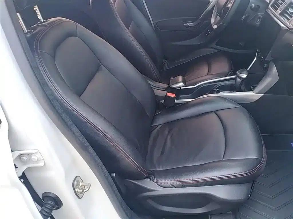 Citroën C3-XR 2018 1.6L Automatic Fashion Edition — миниатюра 25