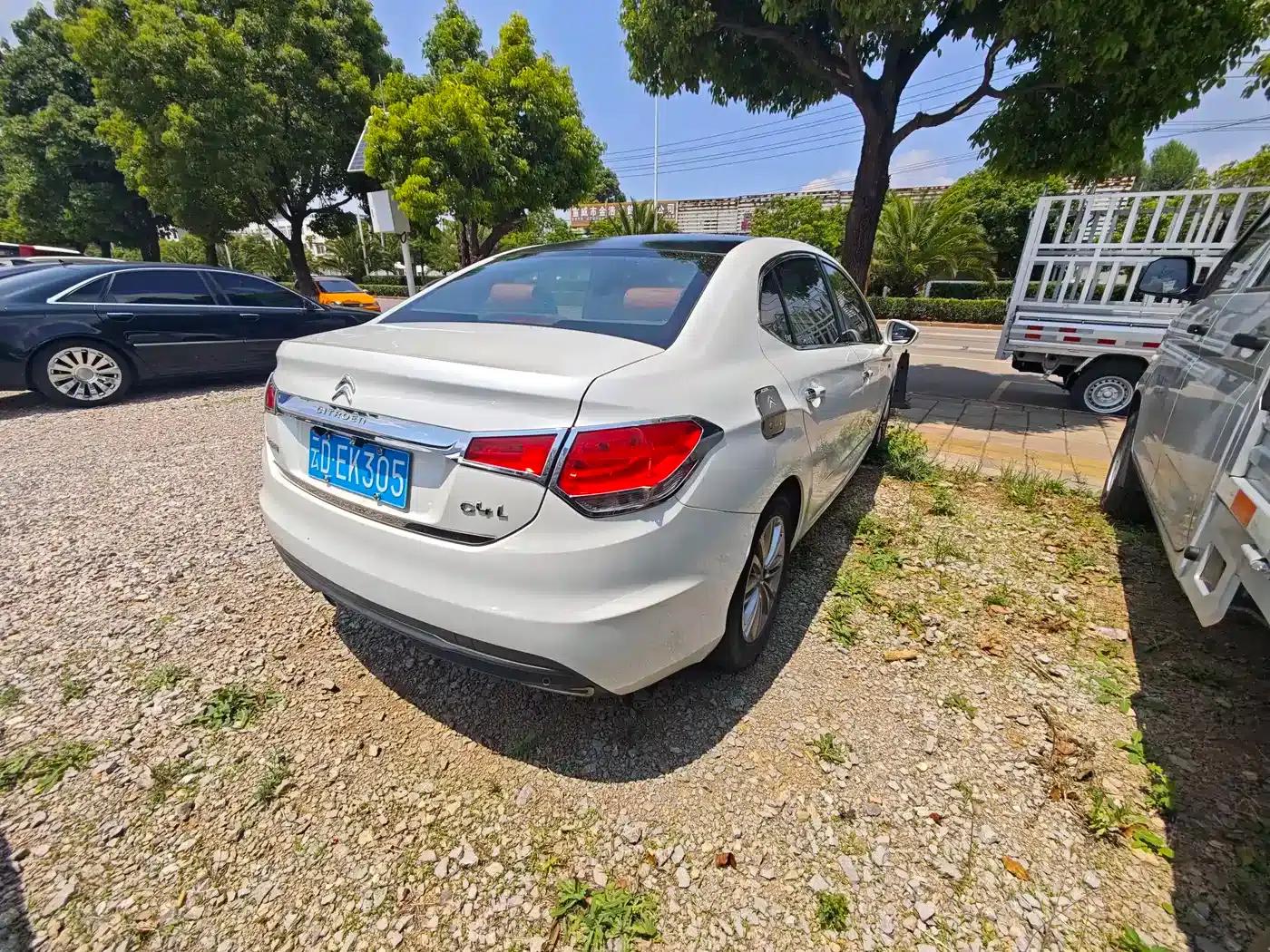 Citroën C4L 2014 1.8L Smart Drive Automatic Smart Edition — миниатюра 6