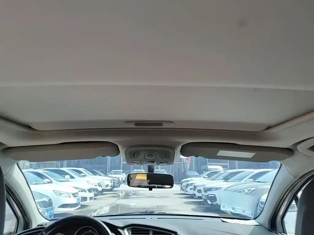 Citroën C4L 2015 1.6T Automatic Premium Edition — миниатюра 11
