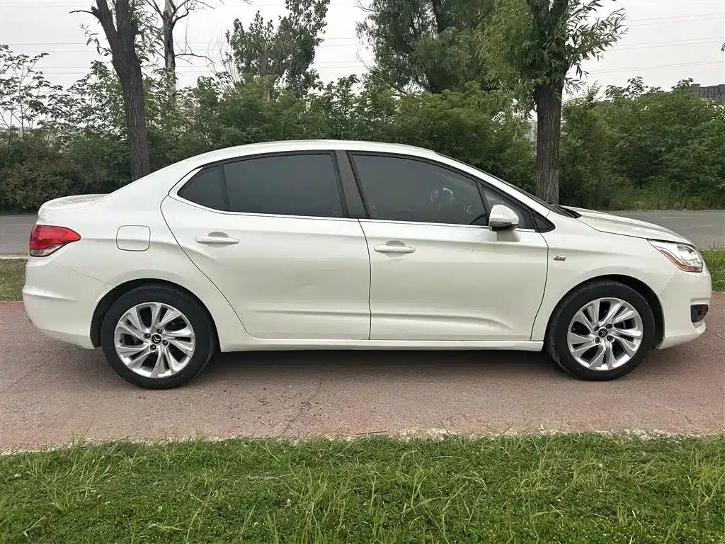 Citroën C4L 2015 1.6T Automatic Premium Edition — миниатюра 22