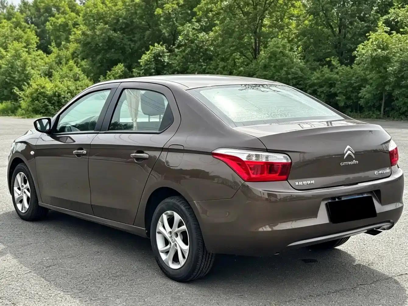 2014 Citroën Elysee 1.6L Manual Fashion Edition — миниатюра 6