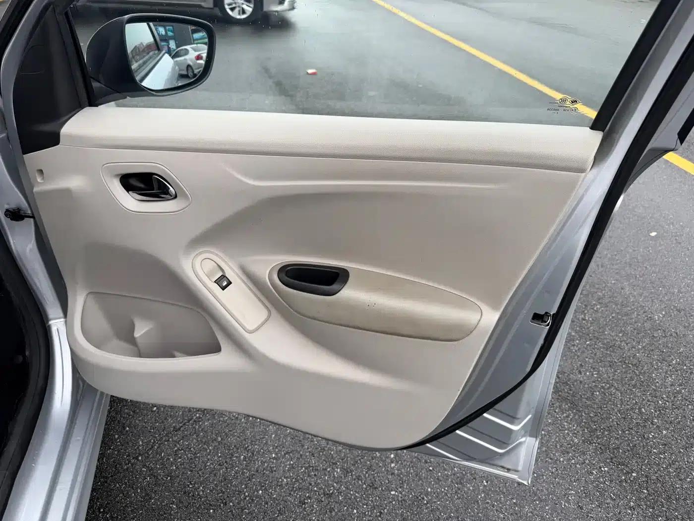 2014 Citroën Elysee 1.6L Automatic Fashion Edition — миниатюра 14