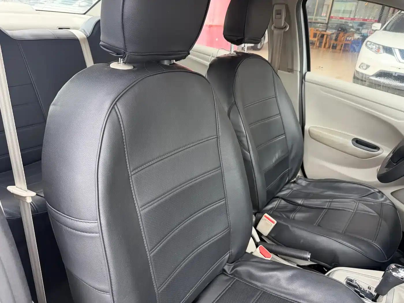 2014 Citroën Elysee 1.6L Automatic Fashion Edition — миниатюра 17