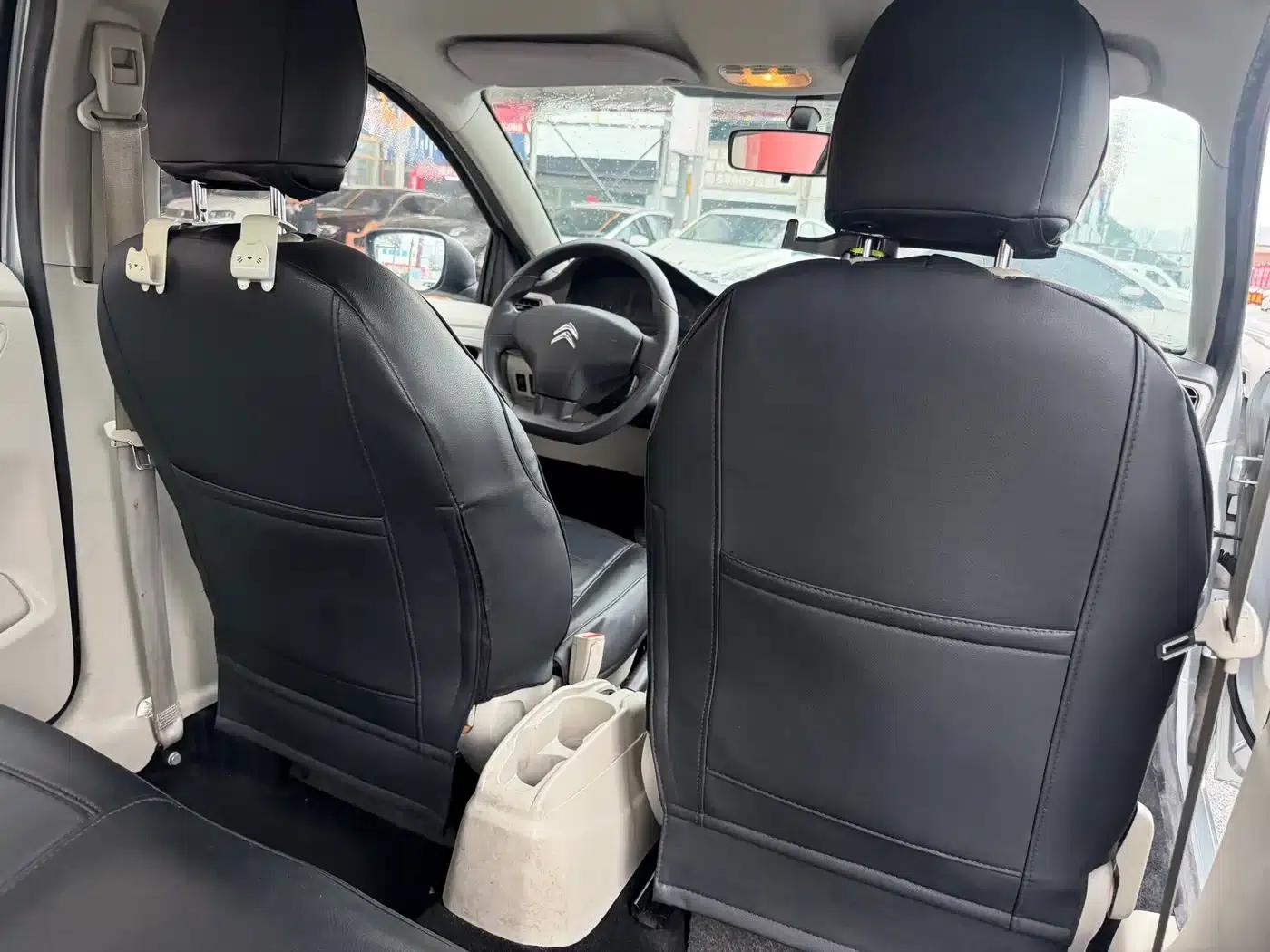 2014 Citroën Elysee 1.6L Automatic Fashion Edition — миниатюра 19