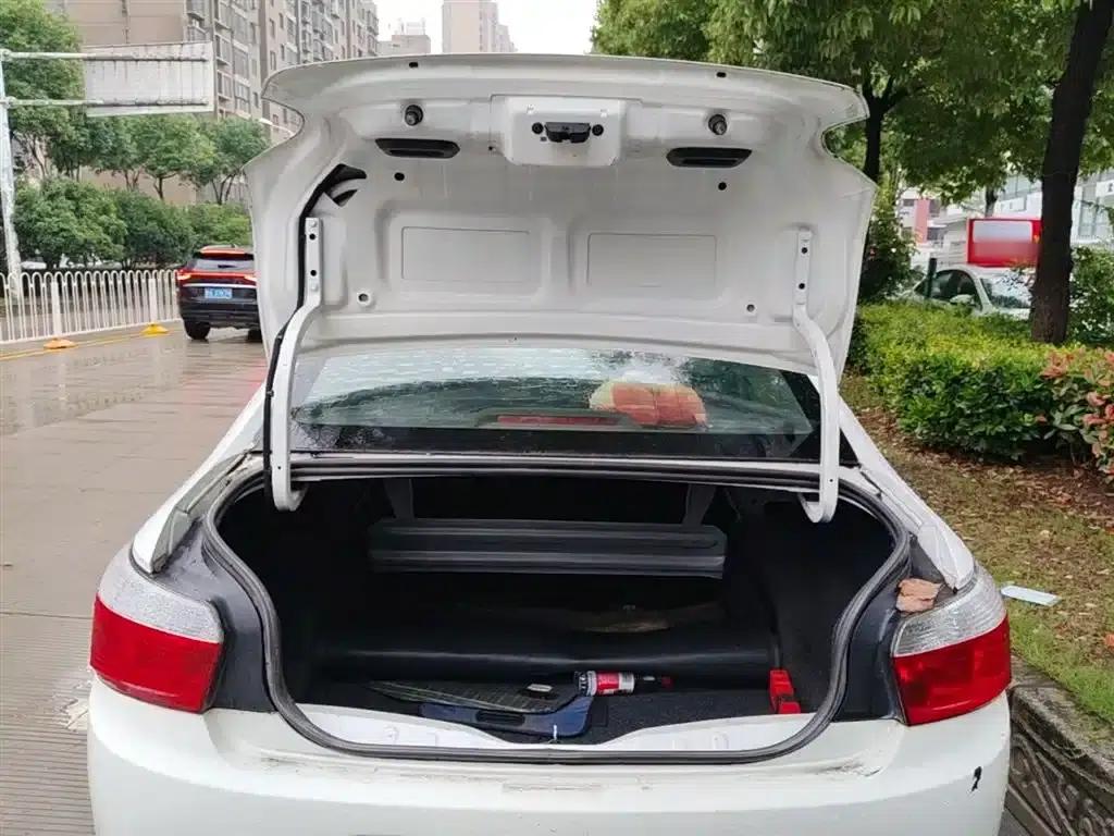 2016 Citroën Elysee 1.6L Automatic Fashion Edition — миниатюра 19