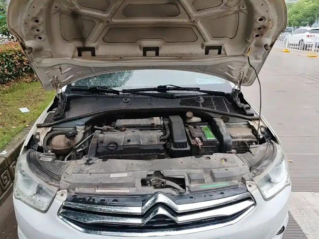 2016 Citroën Elysee 1.6L Automatic Fashion Edition — миниатюра 20