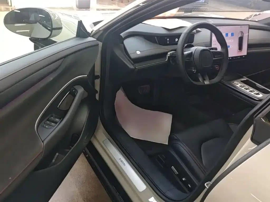 Xiaomi SU7 2024 Rear-Wheel Drive Long Range Advanced Intelligent Driving Pro Edition — миниатюра 16