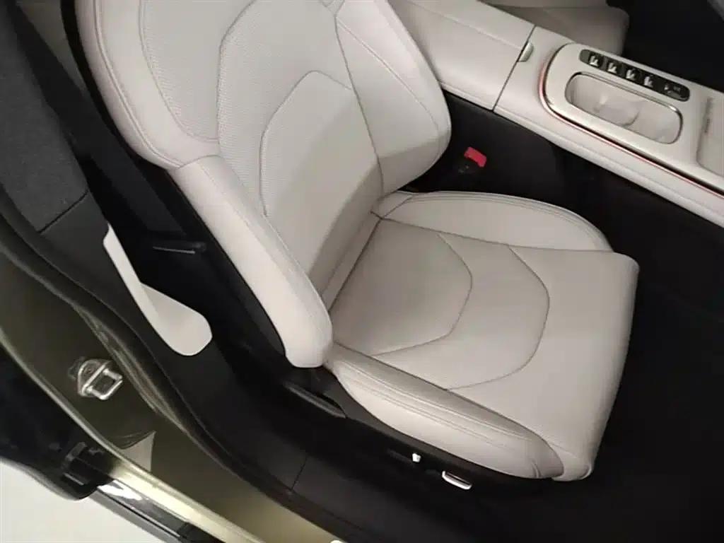 Xiaomi SU7 2024 Rear-Wheel Drive Long Range Advanced Intelligent Driving Pro Edition — миниатюра 25