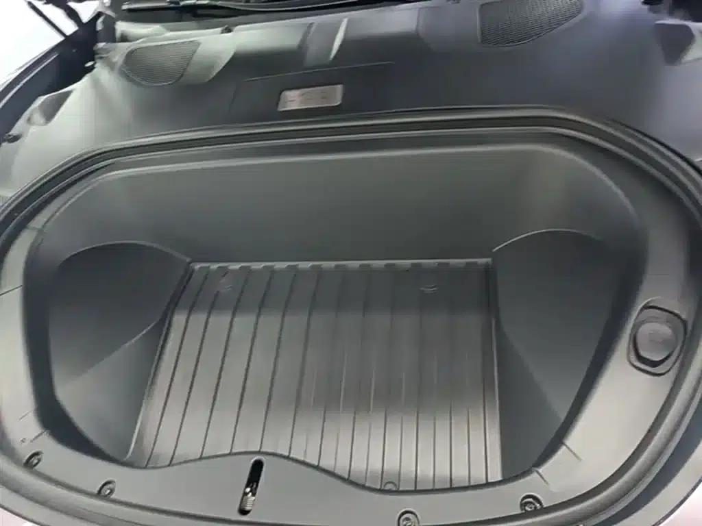 Xiaomi SU7 2024 Rear-Wheel Drive Long-Range Smart Driving Edition — миниатюра 20