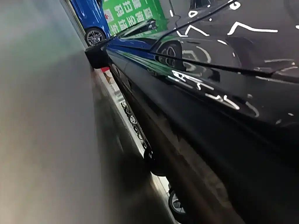 Xiaomi SU7 2024 Rear-Wheel Drive Long-Range Smart Driving Edition — миниатюра 22