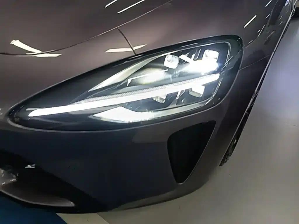Xiaomi SU7 2024 Rear-Wheel Drive Long-Range Smart Driving Edition — миниатюра 24