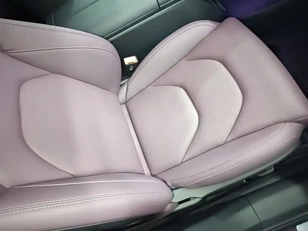 Xiaomi SU7 2024 Rear-Wheel Drive Long-Range Smart Driving Edition — миниатюра 25