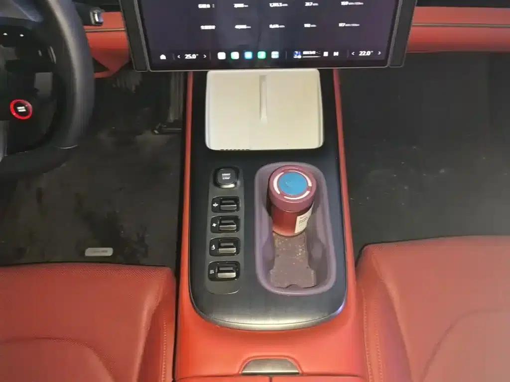 Xiaomi SU7 2024 Rear-Wheel Drive Long Range Advanced Intelligent Driving Pro Edition — миниатюра 14
