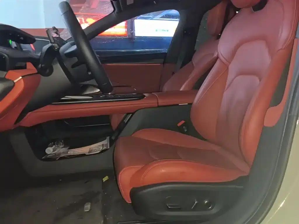 Xiaomi SU7 2024 Rear-Wheel Drive Long Range Advanced Intelligent Driving Pro Edition — миниатюра 15