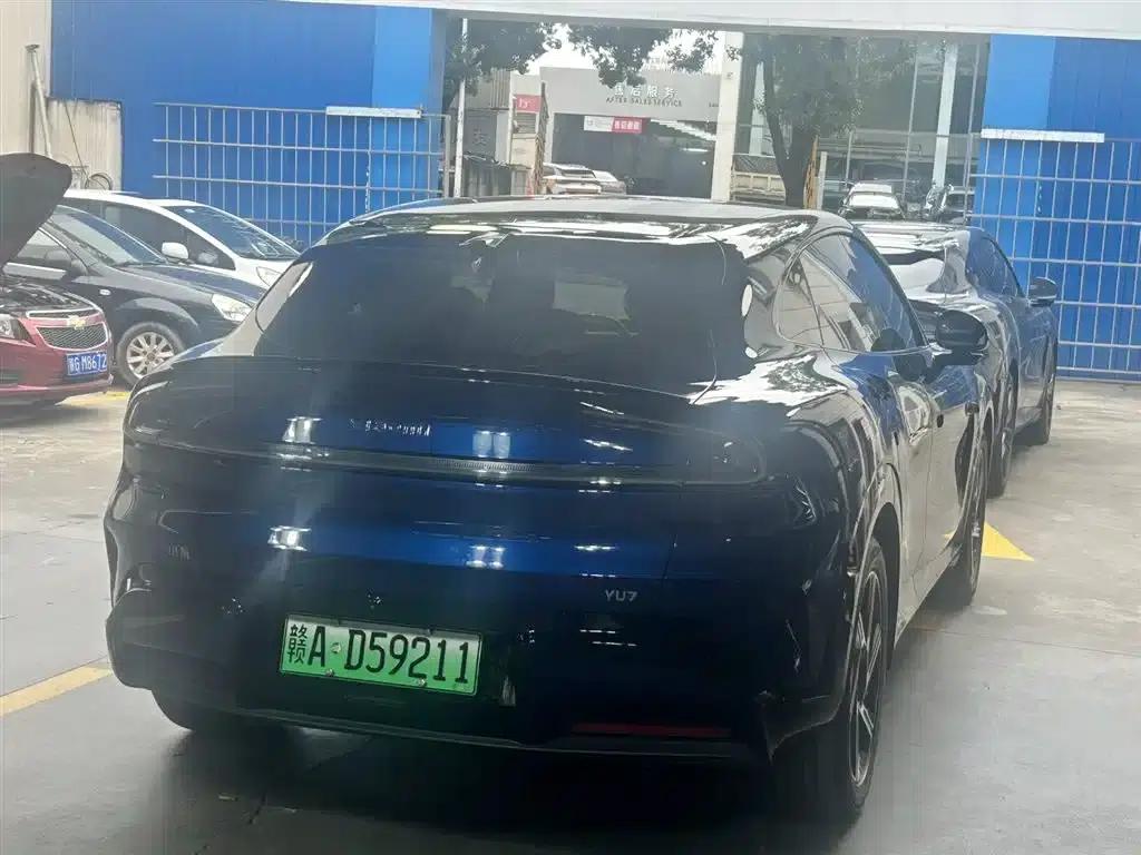 Xiaomi YU7 2025 Model - Long Battery Life Rear-Wheel Drive Edition — миниатюра 5