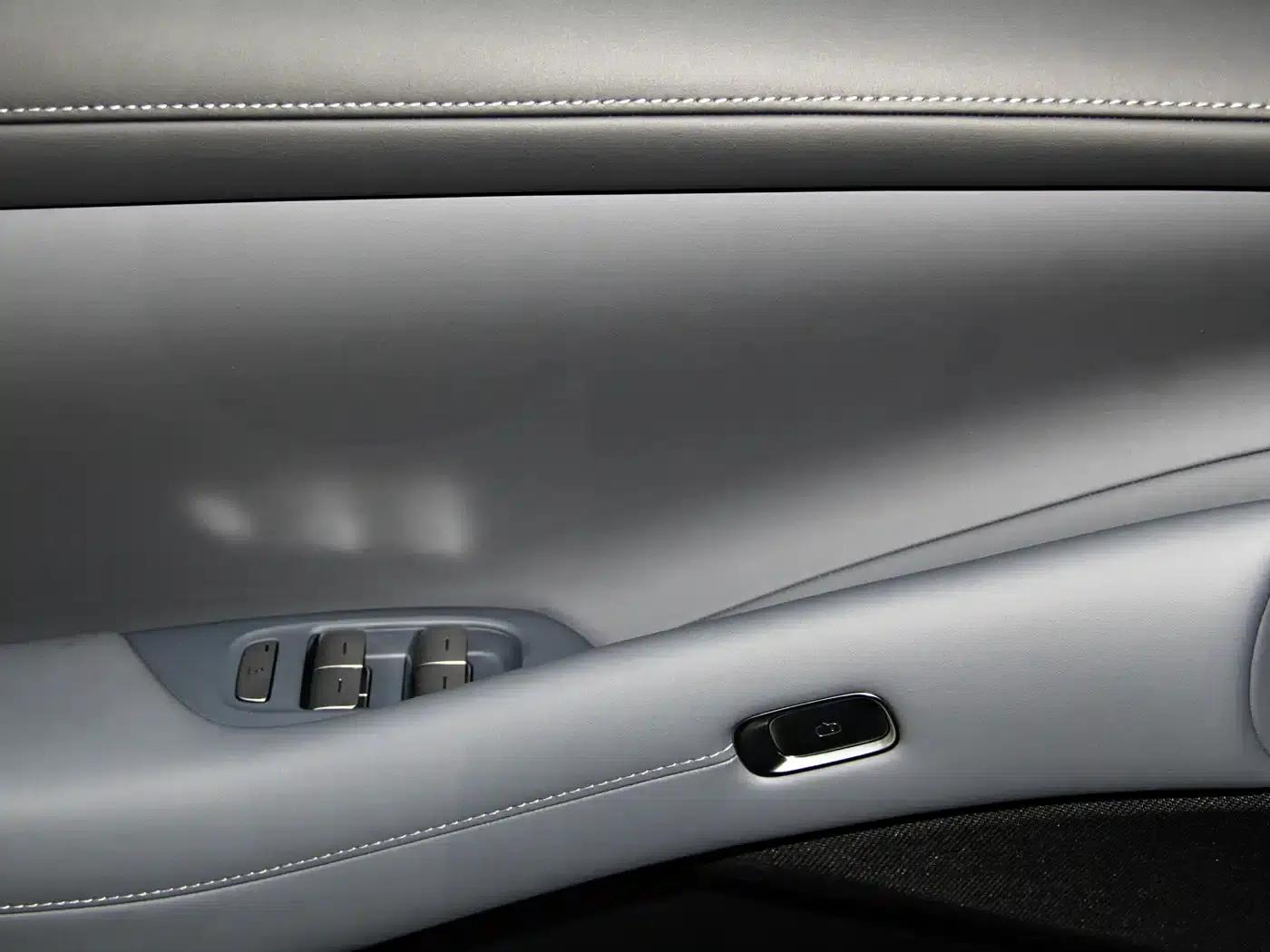 Xiaomi YU7 2025 Model - Long Battery Life Rear-Wheel Drive Edition — миниатюра 14