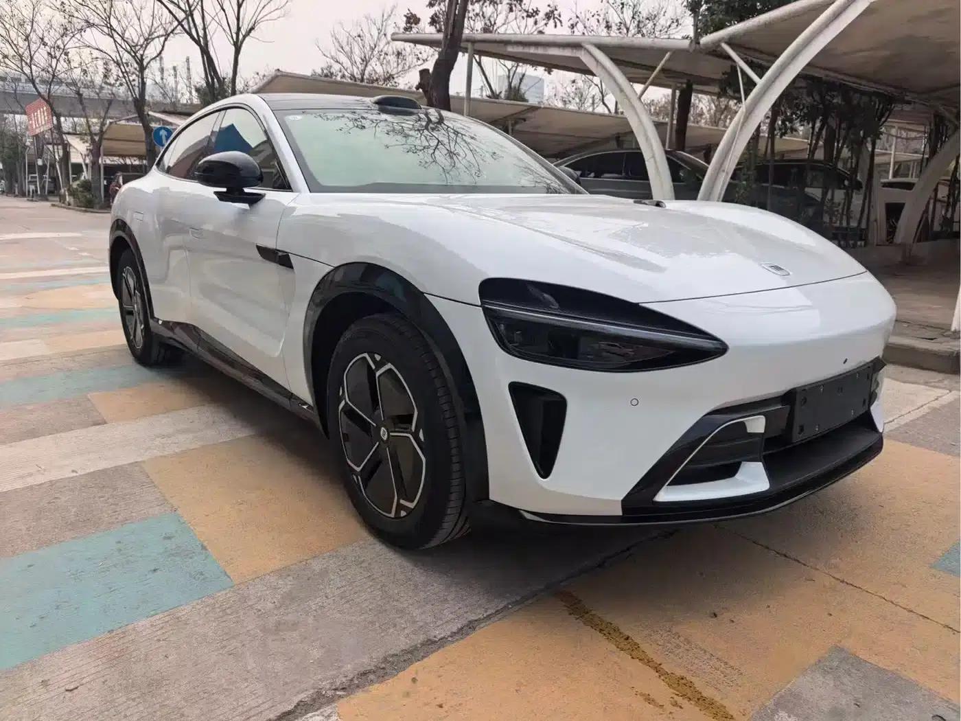 Xiaomi YU7 2025 Model - Long Battery Life Rear-Wheel Drive Edition — миниатюра 3