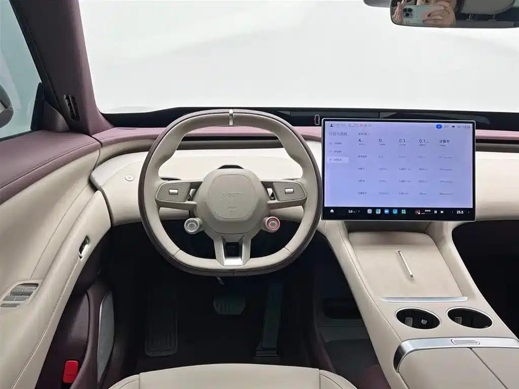 Xiaomi YU7 2025 Ultra-Long Battery Life All-Wheel Drive Pro Edition — миниатюра 20