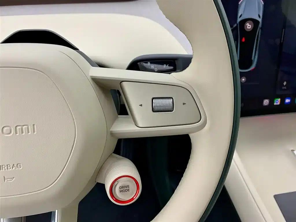 Xiaomi YU7 2025 Model: Long Battery Life, High-Performance All-Wheel Drive Max Edition — миниатюра 22