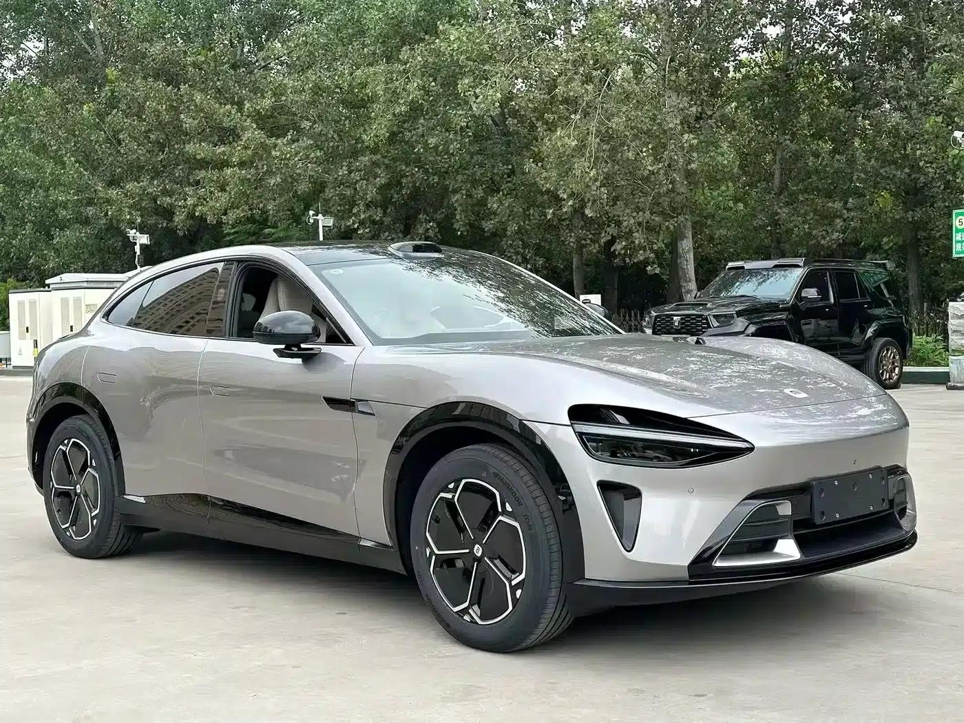 Xiaomi YU7 2025 Model - Long Battery Life Rear-Wheel Drive Edition — миниатюра 3