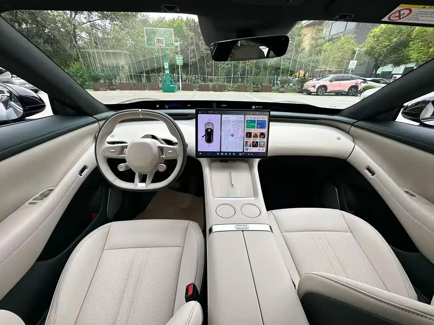 Xiaomi YU7 2025 Model - Long Battery Life Rear-Wheel Drive Edition — миниатюра 5