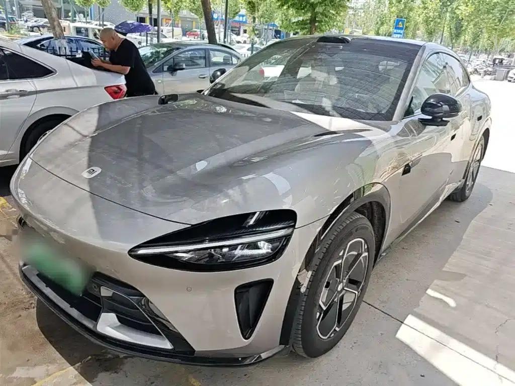 Xiaomi YU7 2025 Model - Long Battery Life Rear-Wheel Drive Edition — миниатюра 1