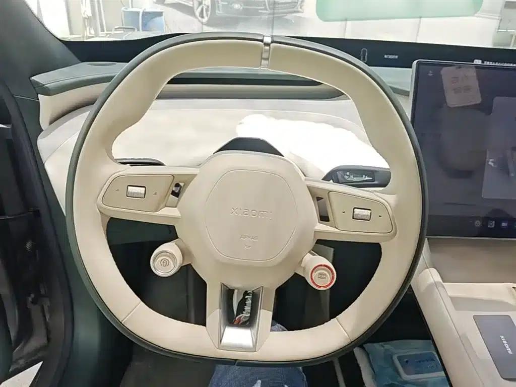 Xiaomi YU7 2025 Model - Long Battery Life Rear-Wheel Drive Edition — миниатюра 11